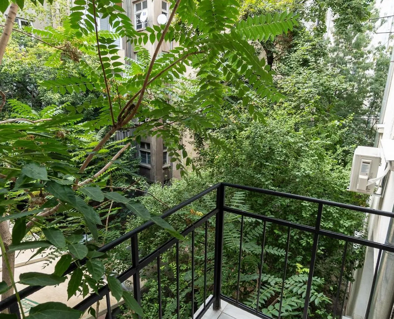 Vitoshka Luxury 2-Br Retreat Apartment Sofia